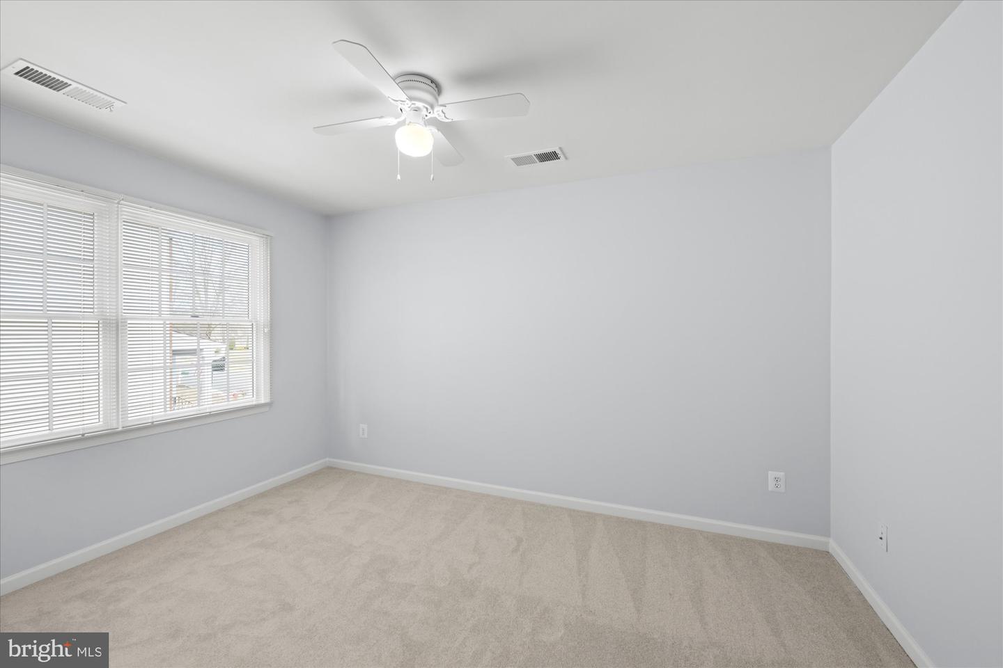 20089 BOXWOOD PL, ASHBURN, Virginia 20147, 4 Bedrooms Bedrooms, ,3 BathroomsBathrooms,Residential,For sale,20089 BOXWOOD PL,VALO2116870 MLS # VALO2116870