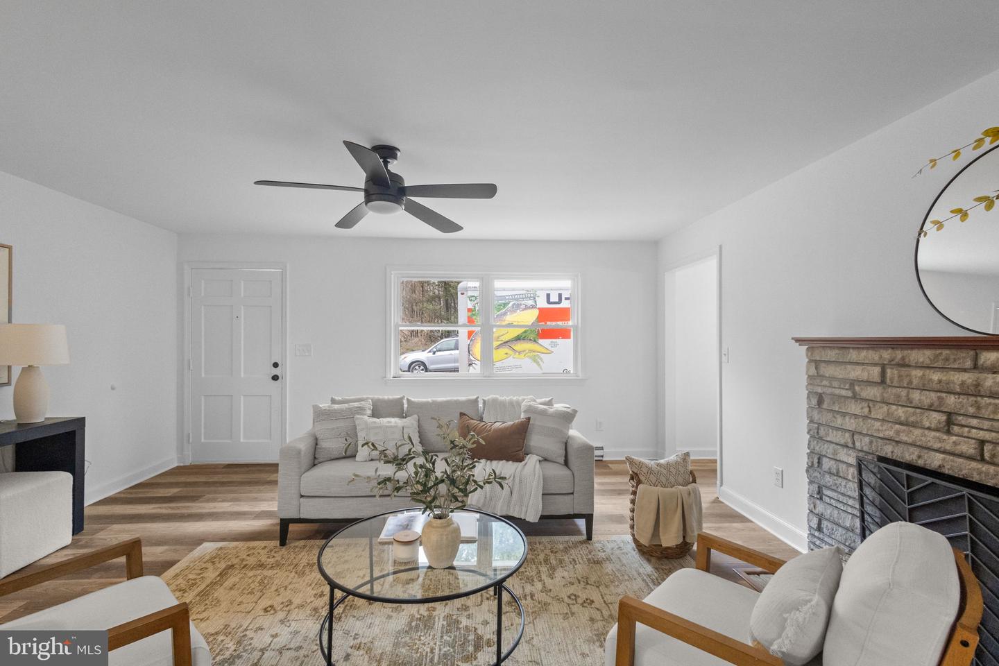 15651 BERLIN TPKE, HILLSBORO, Virginia 20132, 4 Bedrooms Bedrooms, ,2 BathroomsBathrooms,Residential,For sale,15651 BERLIN TPKE,VALO2116874 MLS # VALO2116874