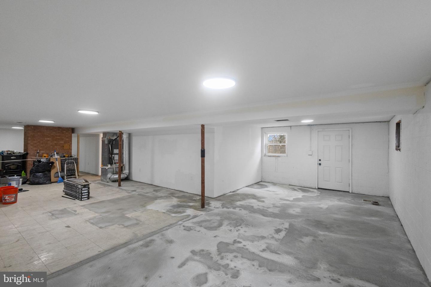 15651 BERLIN TPKE, HILLSBORO, Virginia 20132, 4 Bedrooms Bedrooms, ,2 BathroomsBathrooms,Residential,For sale,15651 BERLIN TPKE,VALO2116874 MLS # VALO2116874