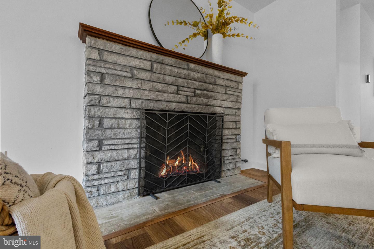 15651 BERLIN TPKE, HILLSBORO, Virginia 20132, 4 Bedrooms Bedrooms, ,2 BathroomsBathrooms,Residential,For sale,15651 BERLIN TPKE,VALO2116874 MLS # VALO2116874