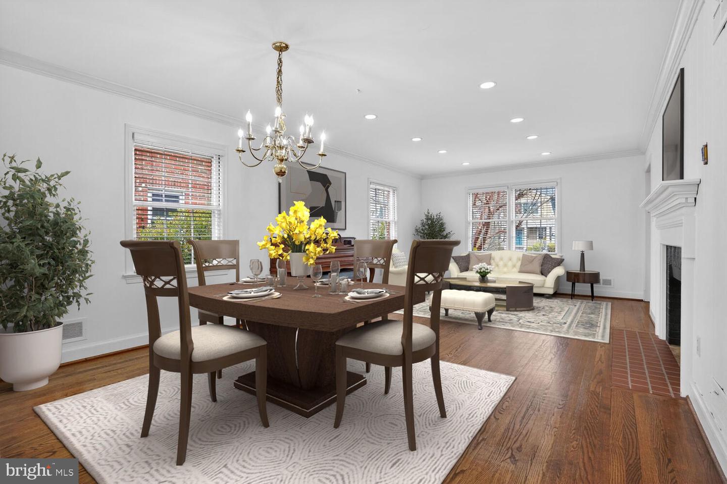 2420 CAMERON MILLS RD, ALEXANDRIA, Virginia 22302, 3 Bedrooms Bedrooms, ,2 BathroomsBathrooms,Residential,For sale,2420 CAMERON MILLS RD,VAAX2054552 MLS # VAAX2054552