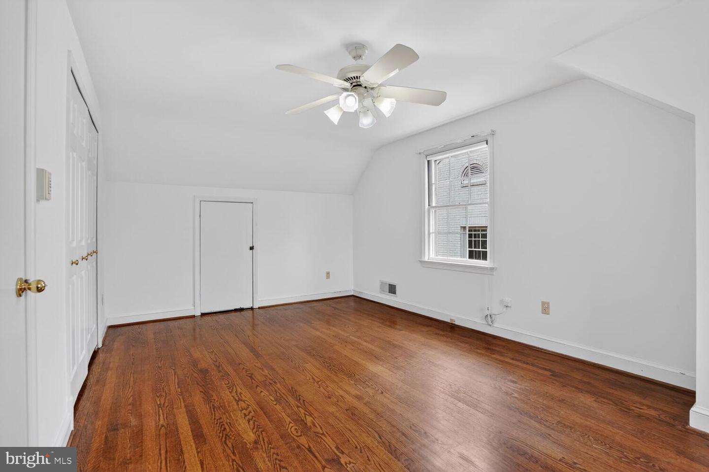 2420 CAMERON MILLS RD, ALEXANDRIA, Virginia 22302, 3 Bedrooms Bedrooms, ,2 BathroomsBathrooms,Residential,For sale,2420 CAMERON MILLS RD,VAAX2054552 MLS # VAAX2054552