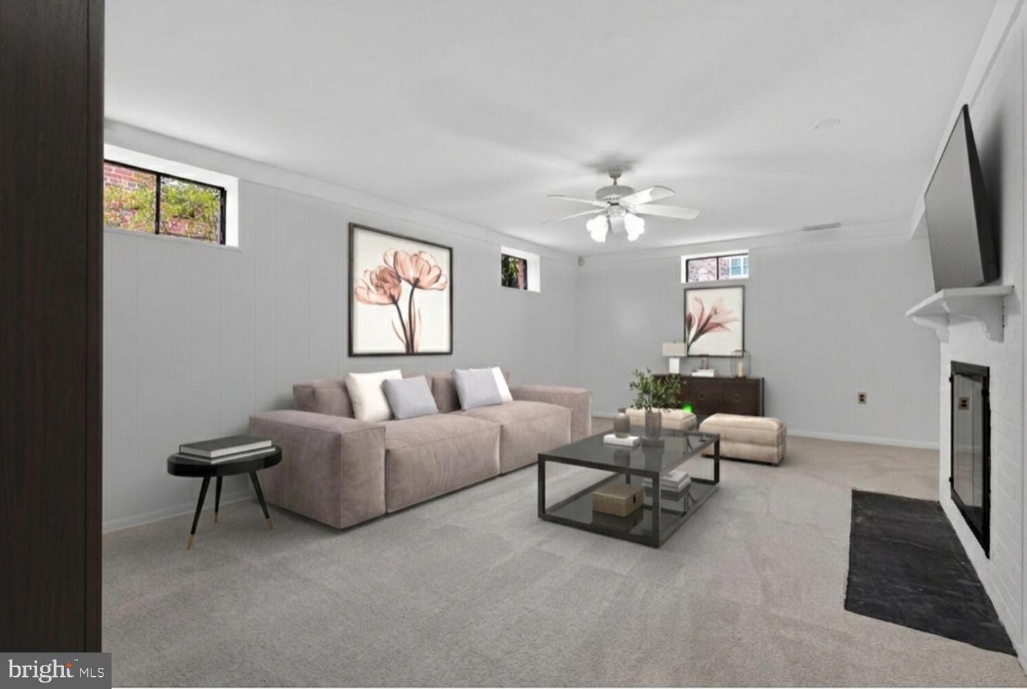 2420 CAMERON MILLS RD, ALEXANDRIA, Virginia 22302, 3 Bedrooms Bedrooms, ,2 BathroomsBathrooms,Residential,For sale,2420 CAMERON MILLS RD,VAAX2054552 MLS # VAAX2054552