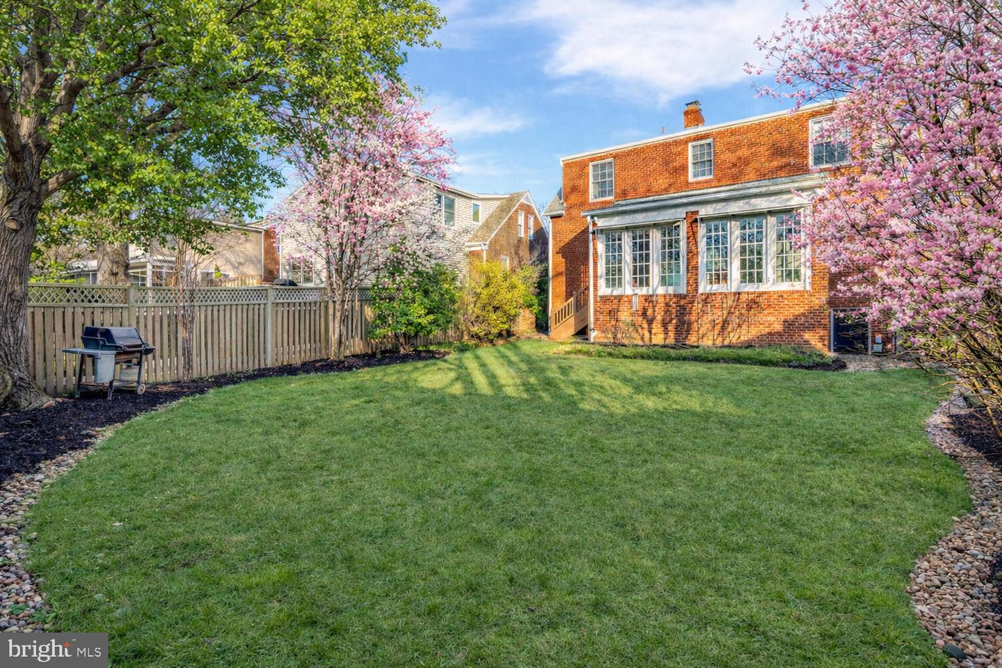 2420 CAMERON MILLS RD, ALEXANDRIA, Virginia 22302, 3 Bedrooms Bedrooms, ,2 BathroomsBathrooms,Residential,For sale,2420 CAMERON MILLS RD,VAAX2054552 MLS # VAAX2054552