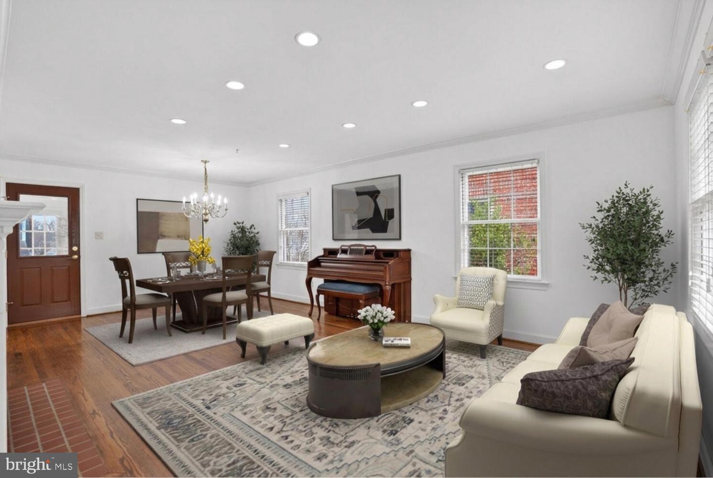 2420 CAMERON MILLS RD, ALEXANDRIA, Virginia 22302, 3 Bedrooms Bedrooms, ,2 BathroomsBathrooms,Residential,For sale,2420 CAMERON MILLS RD,VAAX2054552 MLS # VAAX2054552