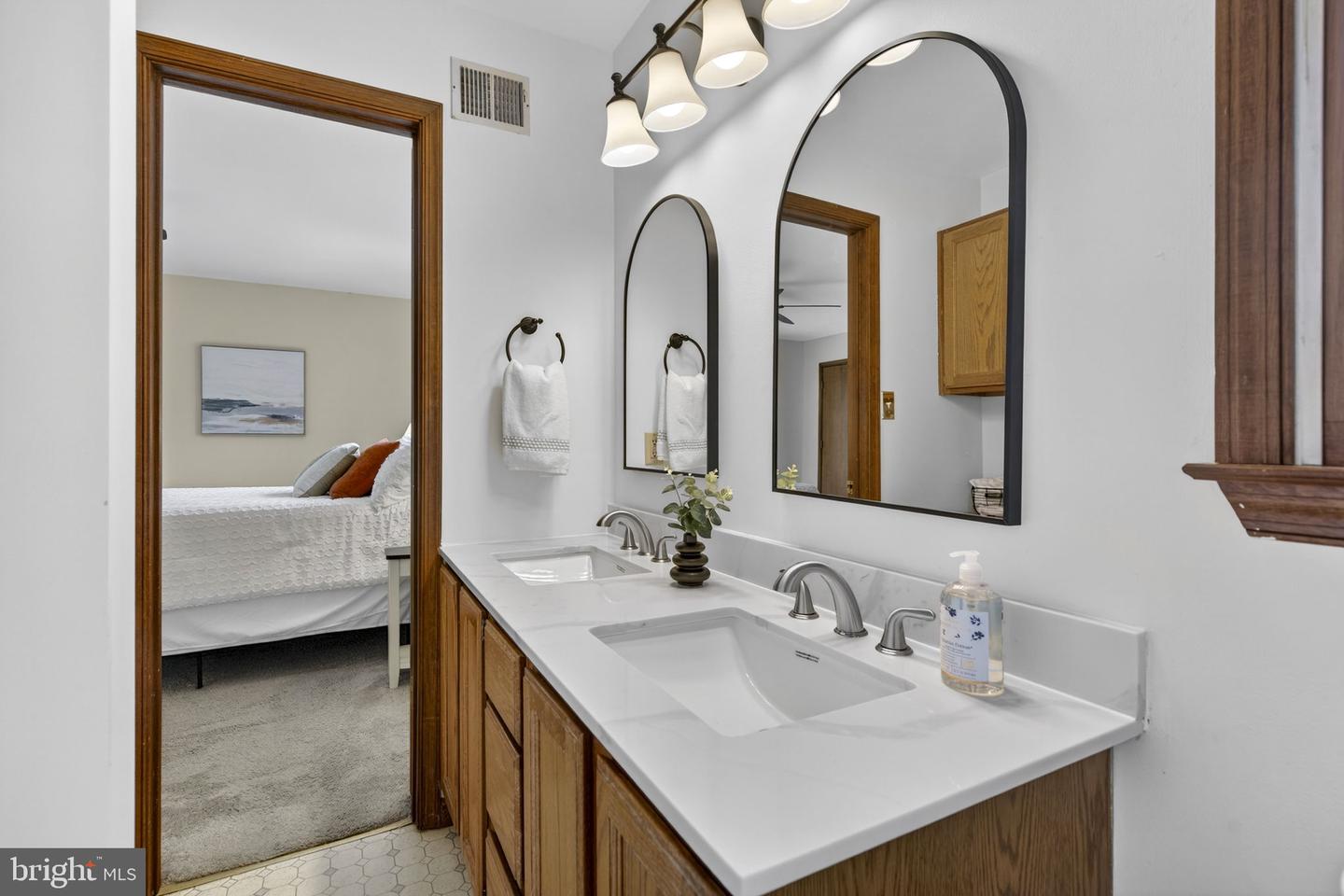 11228 CARDINAL DR, REMINGTON, Virginia 22734, 3 Bedrooms Bedrooms, ,2 BathroomsBathrooms,Residential,For sale,11228 CARDINAL DR,VAFQ2020742 MLS # VAFQ2020742