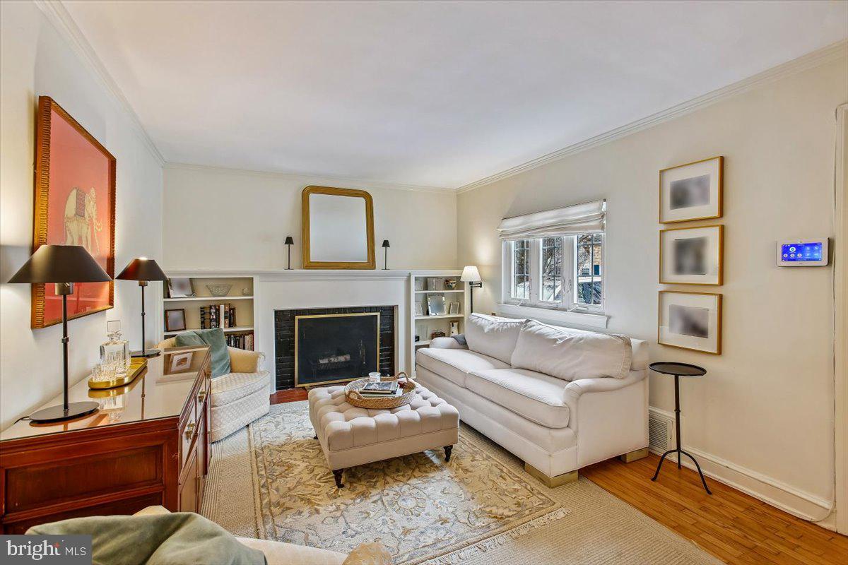 2609 DAVIS AVE., ALEXANDRIA, Virginia 22302, 3 Bedrooms Bedrooms, ,2 BathroomsBathrooms,Residential,For sale,2609 DAVIS AVE.,VAAX2054564 MLS # VAAX2054564