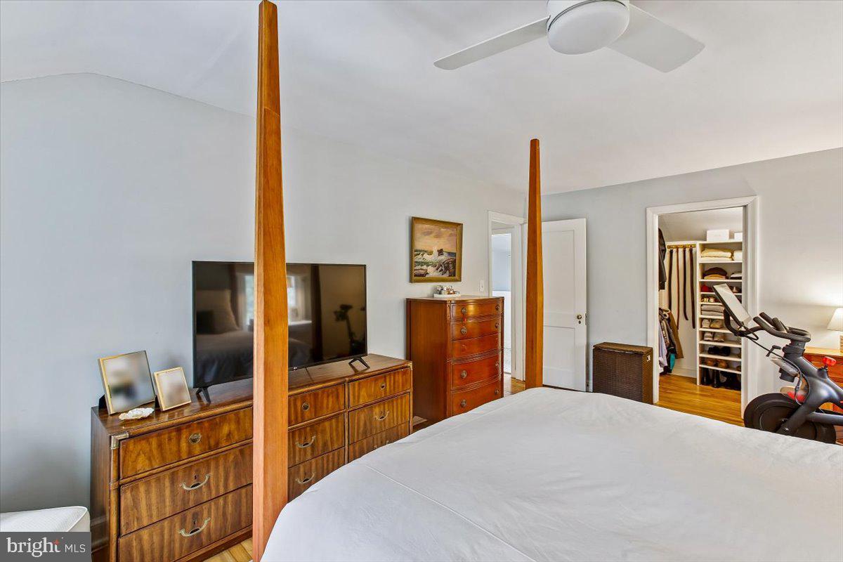 2609 DAVIS AVE., ALEXANDRIA, Virginia 22302, 3 Bedrooms Bedrooms, ,2 BathroomsBathrooms,Residential,For sale,2609 DAVIS AVE.,VAAX2054564 MLS # VAAX2054564