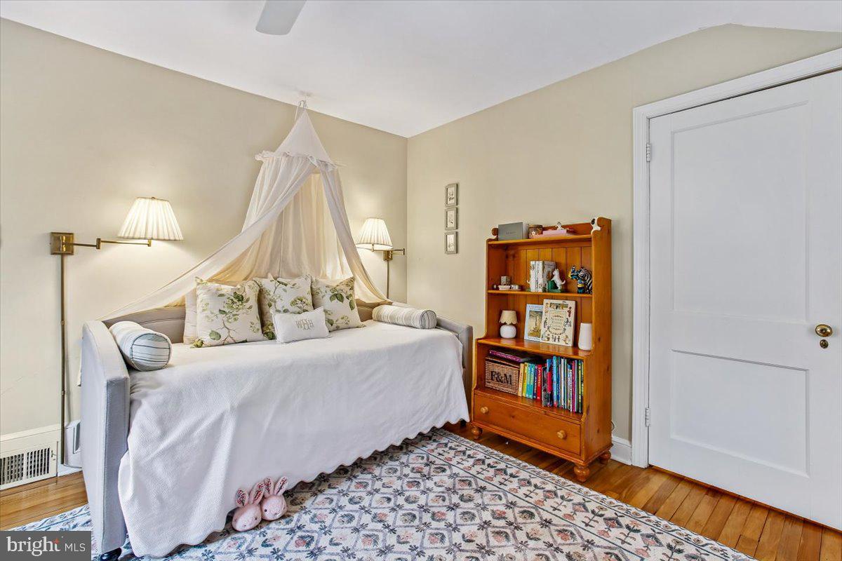 2609 DAVIS AVE., ALEXANDRIA, Virginia 22302, 3 Bedrooms Bedrooms, ,2 BathroomsBathrooms,Residential,For sale,2609 DAVIS AVE.,VAAX2054564 MLS # VAAX2054564