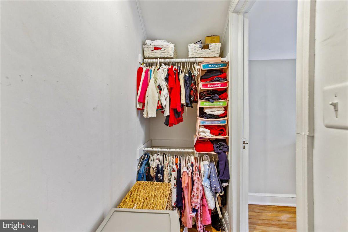 2609 DAVIS AVE., ALEXANDRIA, Virginia 22302, 3 Bedrooms Bedrooms, ,2 BathroomsBathrooms,Residential,For sale,2609 DAVIS AVE.,VAAX2054564 MLS # VAAX2054564