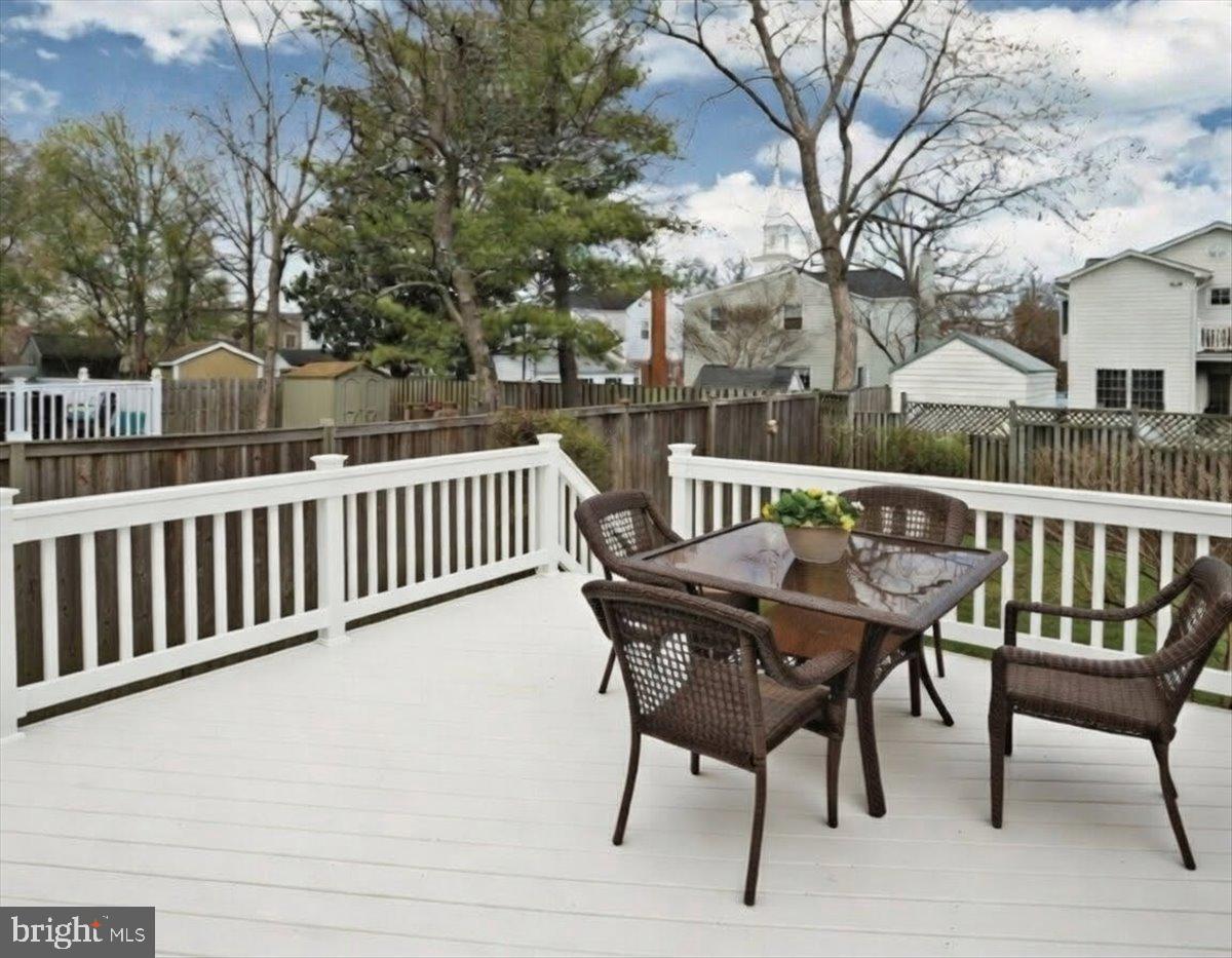 2609 DAVIS AVE., ALEXANDRIA, Virginia 22302, 3 Bedrooms Bedrooms, ,2 BathroomsBathrooms,Residential,For sale,2609 DAVIS AVE.,VAAX2054564 MLS # VAAX2054564