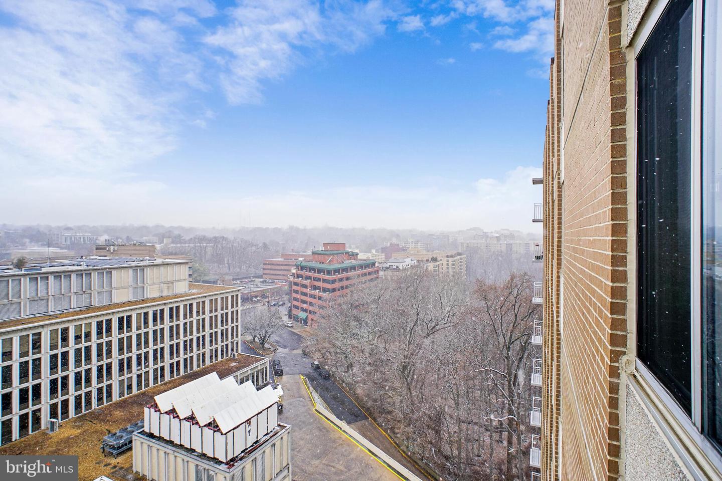 3001 VEAZEY TER NW #1505, WASHINGTON, District Of Columbia 20008, 1 Bedroom Bedrooms, ,1 BathroomBathrooms,Residential,For sale,3001 VEAZEY TER NW #1505,DCDC2248126 MLS # DCDC2248126