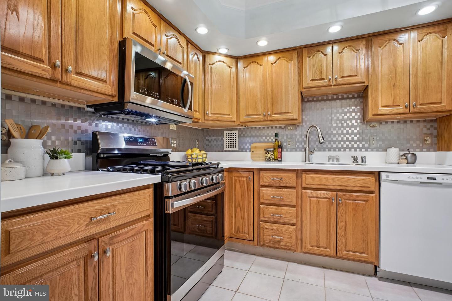 3001 VEAZEY TER NW #1505, WASHINGTON, District Of Columbia 20008, 1 Bedroom Bedrooms, ,1 BathroomBathrooms,Residential,For sale,3001 VEAZEY TER NW #1505,DCDC2248126 MLS # DCDC2248126