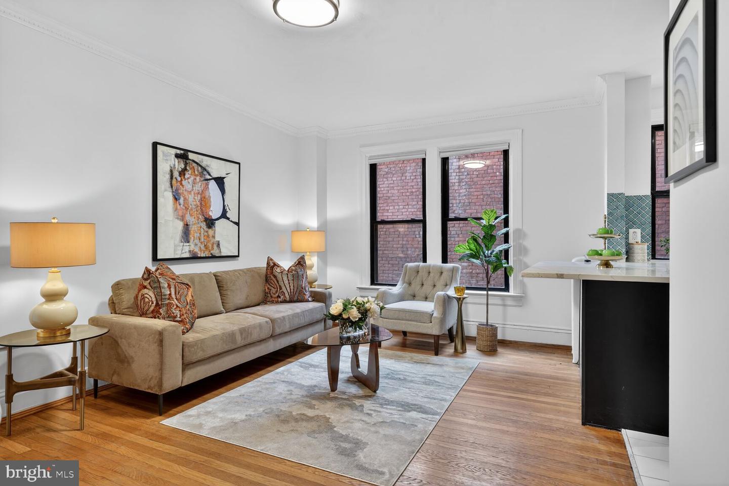 1915 16TH ST NW #203, WASHINGTON, District Of Columbia 20009, 1 Bedroom Bedrooms, 4 Rooms Rooms,1 BathroomBathrooms,Residential,For sale,1915 16TH ST NW #203,DCDC2248130 MLS # DCDC2248130