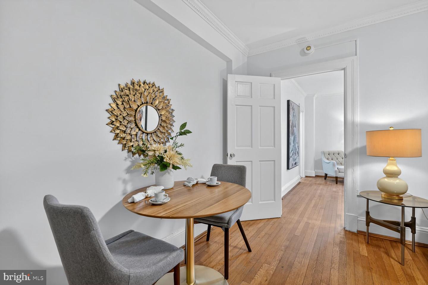 1915 16TH ST NW #203, WASHINGTON, District Of Columbia 20009, 1 Bedroom Bedrooms, 4 Rooms Rooms,1 BathroomBathrooms,Residential,For sale,1915 16TH ST NW #203,DCDC2248130 MLS # DCDC2248130