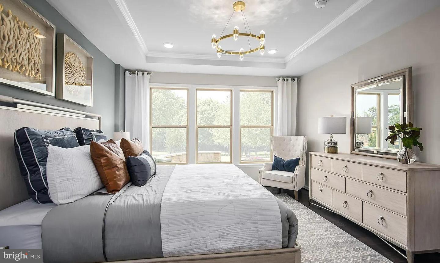 6863 MOONSTONE PEONY LN, HAYMARKET, Virginia 20169, 2 Bedrooms Bedrooms, 11 Rooms Rooms,2 BathroomsBathrooms,Residential,For sale,6863 MOONSTONE PEONY LN,VAPW2113430 MLS # VAPW2113430