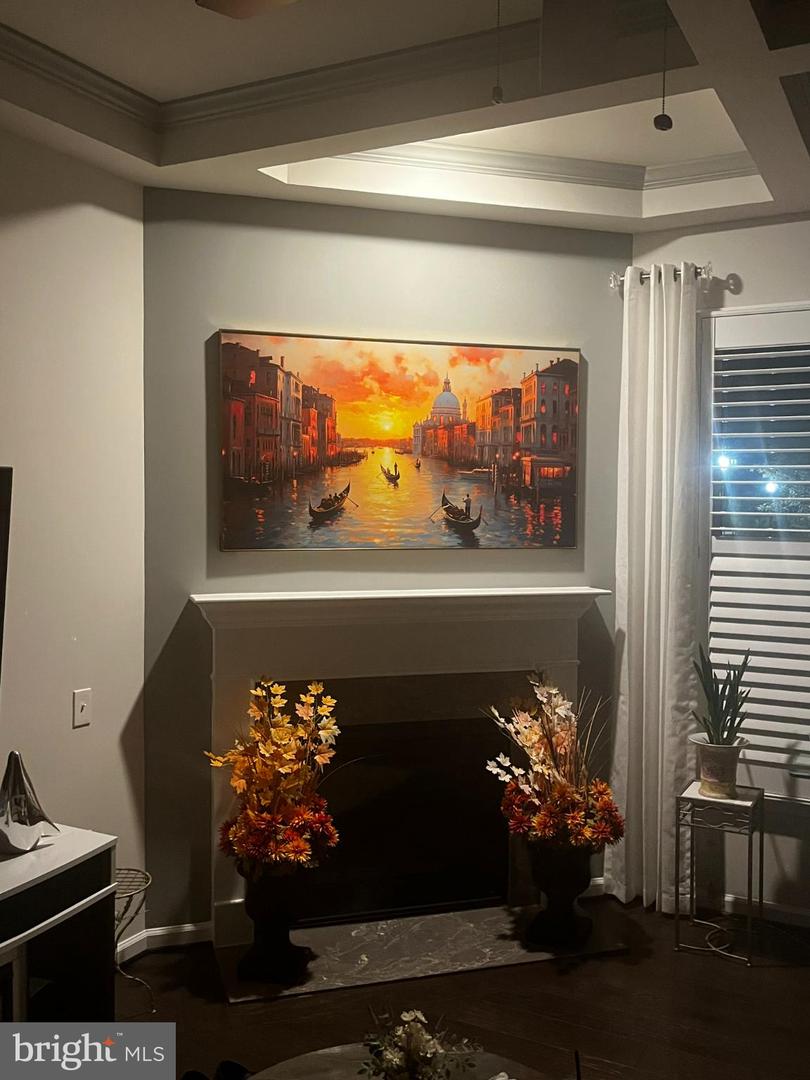 6863 MOONSTONE PEONY LN, HAYMARKET, Virginia 20169, 2 Bedrooms Bedrooms, 11 Rooms Rooms,2 BathroomsBathrooms,Residential,For sale,6863 MOONSTONE PEONY LN,VAPW2113430 MLS # VAPW2113430