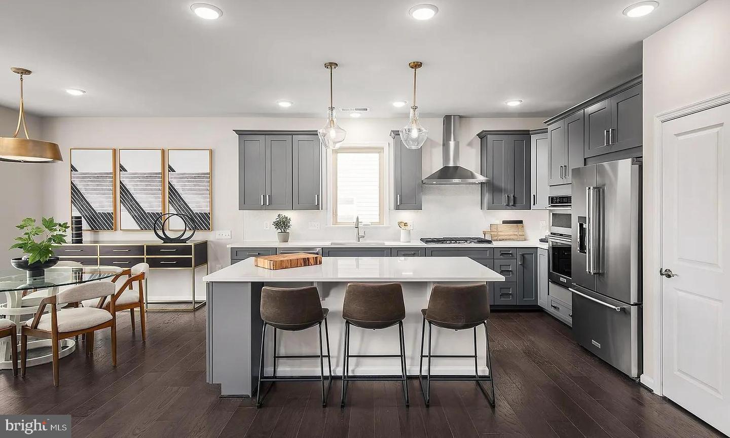 6863 MOONSTONE PEONY LN, HAYMARKET, Virginia 20169, 2 Bedrooms Bedrooms, 11 Rooms Rooms,2 BathroomsBathrooms,Residential,For sale,6863 MOONSTONE PEONY LN,VAPW2113430 MLS # VAPW2113430