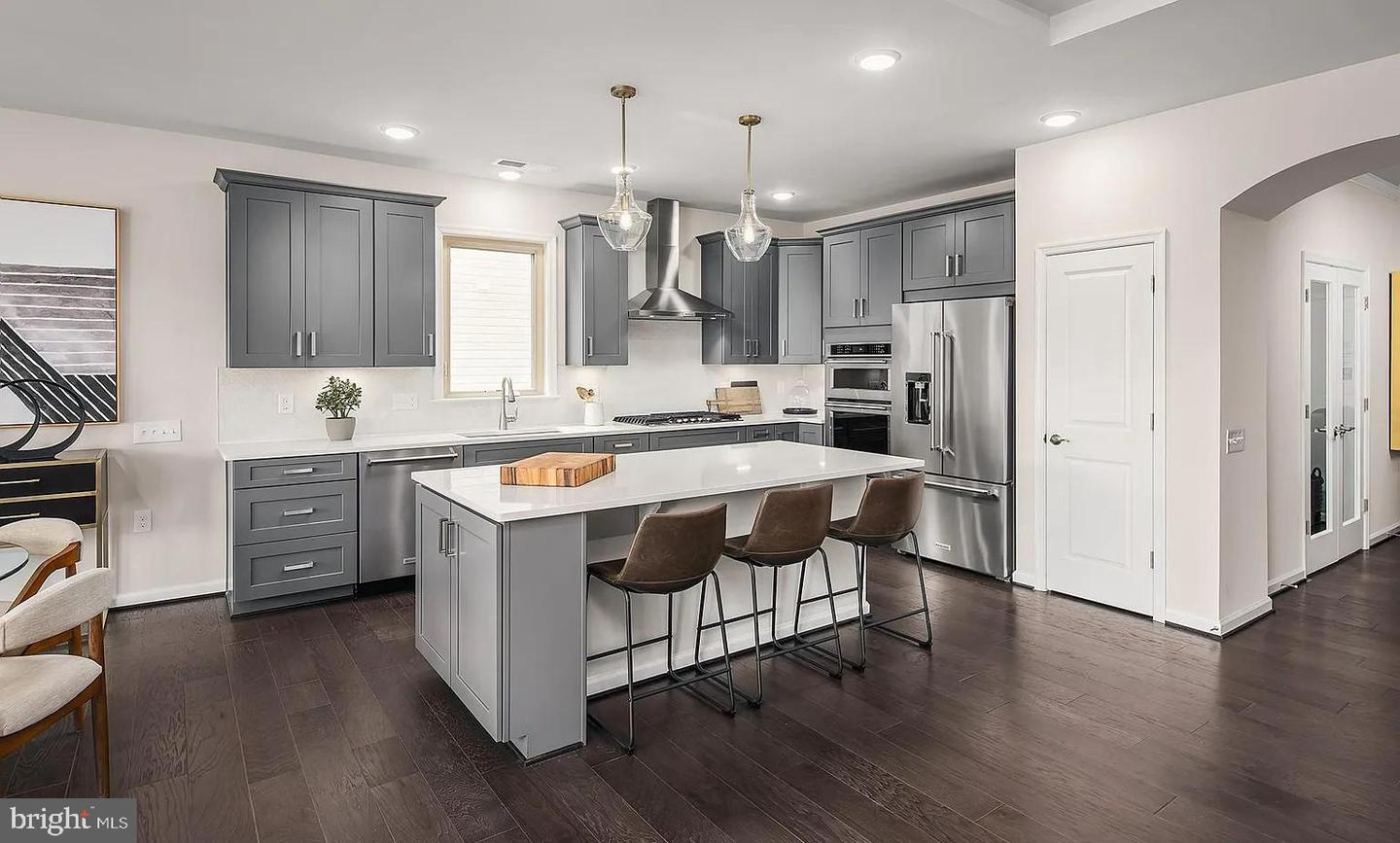 6863 MOONSTONE PEONY LN, HAYMARKET, Virginia 20169, 2 Bedrooms Bedrooms, 11 Rooms Rooms,2 BathroomsBathrooms,Residential,For sale,6863 MOONSTONE PEONY LN,VAPW2113430 MLS # VAPW2113430