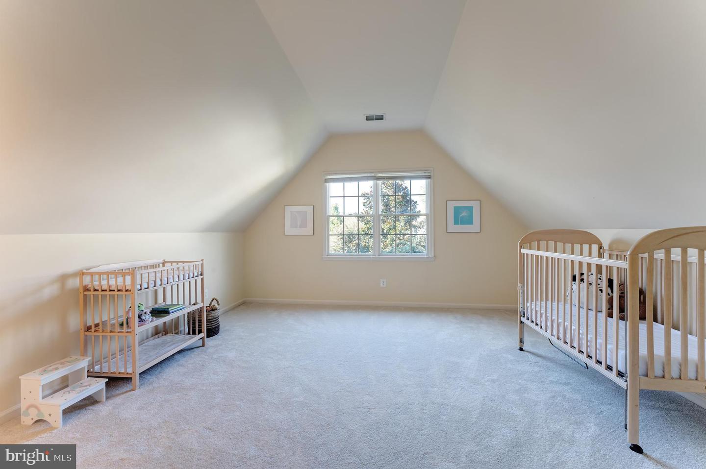 12704 AUTUMN CREST DR, OAK HILL, Virginia 20171, 4 Bedrooms Bedrooms, ,4 BathroomsBathrooms,Residential,For sale,12704 AUTUMN CREST DR,VAFX2293134 MLS # VAFX2293134