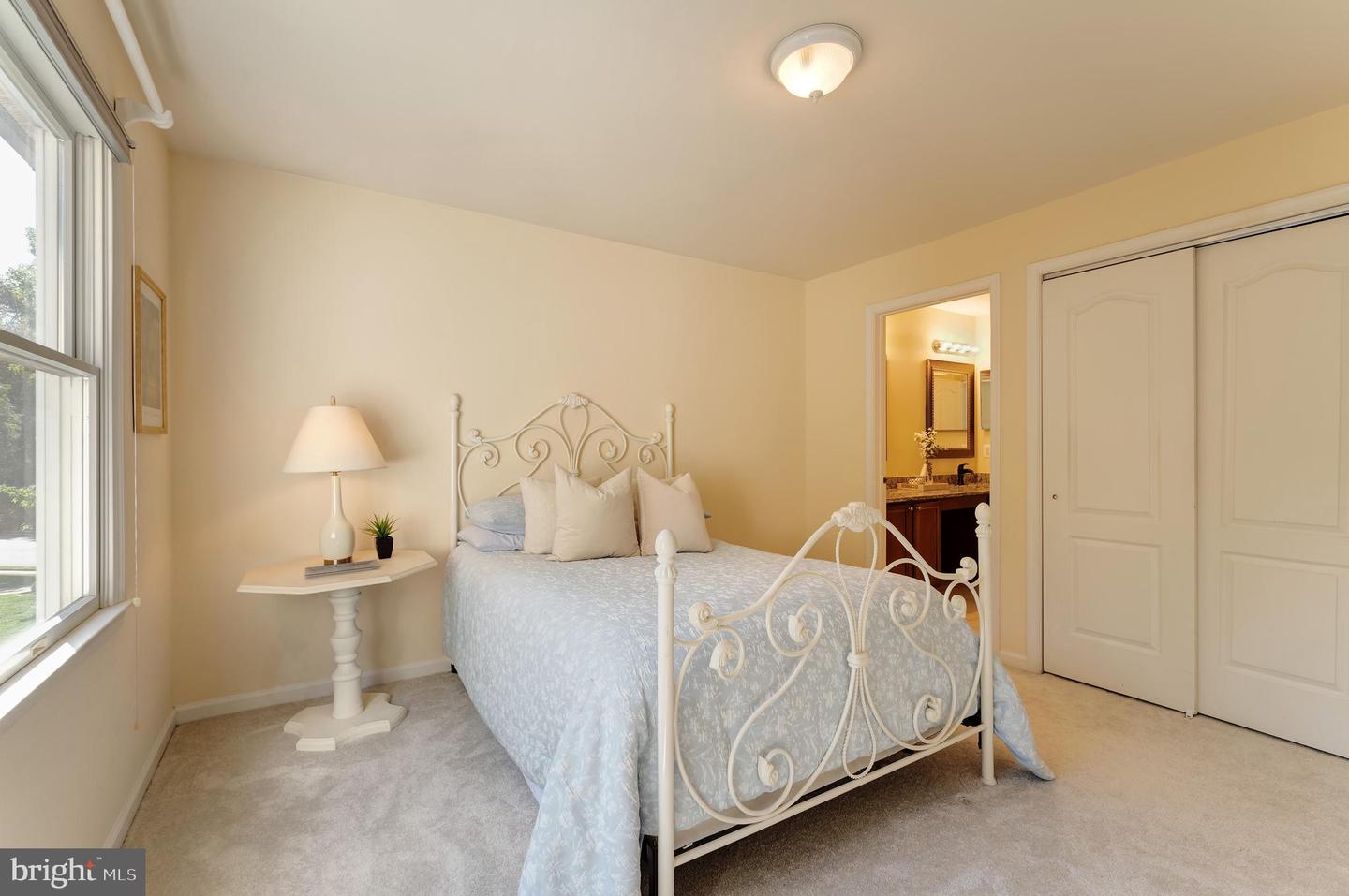 12704 AUTUMN CREST DR, OAK HILL, Virginia 20171, 4 Bedrooms Bedrooms, ,4 BathroomsBathrooms,Residential,For sale,12704 AUTUMN CREST DR,VAFX2293134 MLS # VAFX2293134