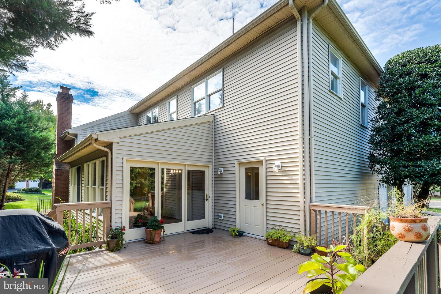 12704 AUTUMN CREST DR, OAK HILL, Virginia 20171, 4 Bedrooms Bedrooms, ,4 BathroomsBathrooms,Residential,For sale,12704 AUTUMN CREST DR,VAFX2293134 MLS # VAFX2293134