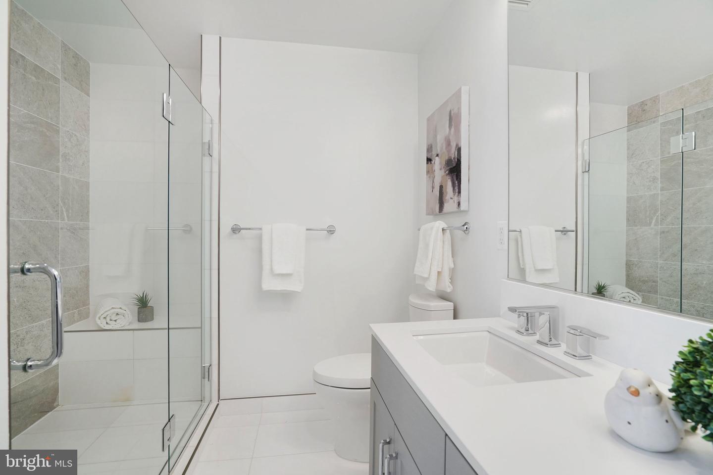 801 N FAIRFAX ST #421, ALEXANDRIA, Virginia 22314, 2 Bedrooms Bedrooms, ,2 BathroomsBathrooms,Residential,For sale,801 N FAIRFAX ST #421,VAAX2054574 MLS # VAAX2054574