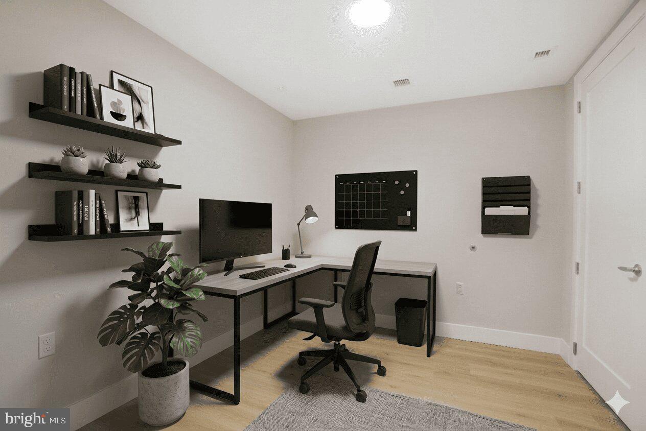 801 N FAIRFAX ST #421, ALEXANDRIA, Virginia 22314, 2 Bedrooms Bedrooms, ,2 BathroomsBathrooms,Residential,For sale,801 N FAIRFAX ST #421,VAAX2054574 MLS # VAAX2054574