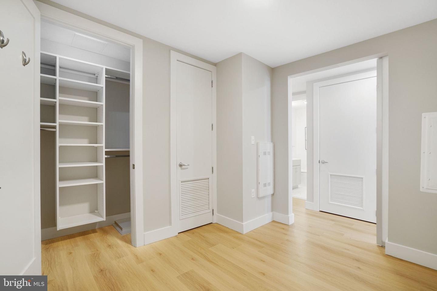 801 N FAIRFAX ST #421, ALEXANDRIA, Virginia 22314, 2 Bedrooms Bedrooms, ,2 BathroomsBathrooms,Residential,For sale,801 N FAIRFAX ST #421,VAAX2054574 MLS # VAAX2054574