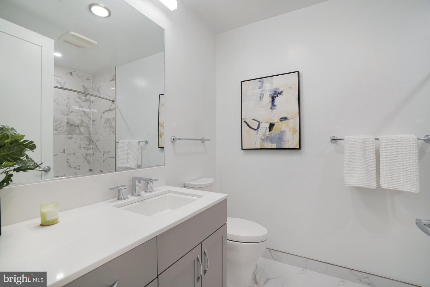 801 N FAIRFAX ST #421, ALEXANDRIA, Virginia 22314, 2 Bedrooms Bedrooms, ,2 BathroomsBathrooms,Residential,For sale,801 N FAIRFAX ST #421,VAAX2054574 MLS # VAAX2054574