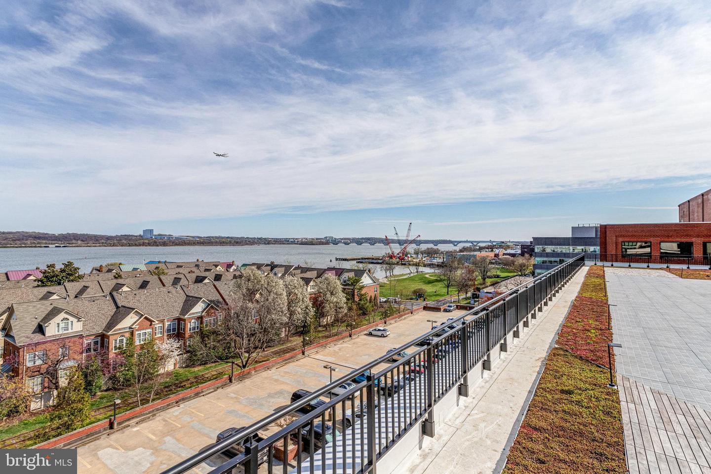 801 N FAIRFAX ST #421, ALEXANDRIA, Virginia 22314, 2 Bedrooms Bedrooms, ,2 BathroomsBathrooms,Residential,For sale,801 N FAIRFAX ST #421,VAAX2054574 MLS # VAAX2054574