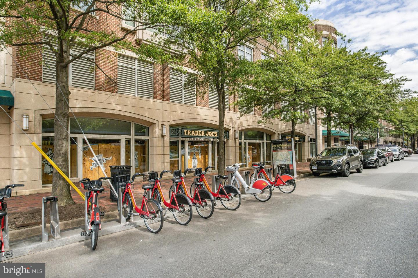 801 N FAIRFAX ST #421, ALEXANDRIA, Virginia 22314, 2 Bedrooms Bedrooms, ,2 BathroomsBathrooms,Residential,For sale,801 N FAIRFAX ST #421,VAAX2054574 MLS # VAAX2054574