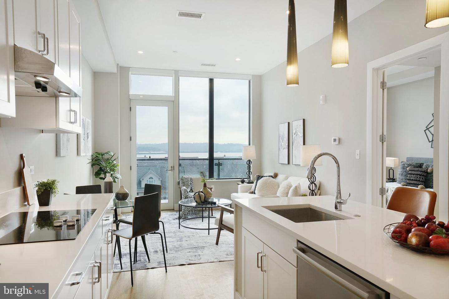 801 N FAIRFAX ST #421, ALEXANDRIA, Virginia 22314, 2 Bedrooms Bedrooms, ,2 BathroomsBathrooms,Residential,For sale,801 N FAIRFAX ST #421,VAAX2054574 MLS # VAAX2054574