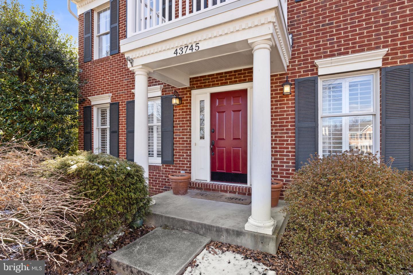 43745 MCCOLLOUGH CT, ASHBURN, Virginia 20147, 4 Bedrooms Bedrooms, ,2 BathroomsBathrooms,Residential,For sale,43745 MCCOLLOUGH CT,VALO2116908 MLS # VALO2116908