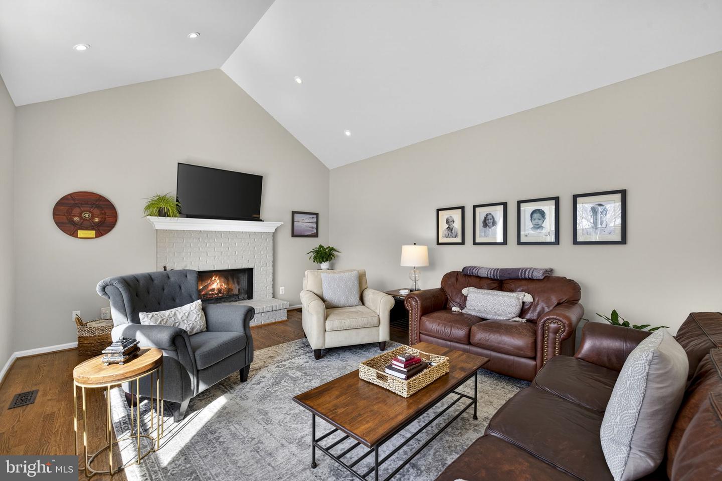 43745 MCCOLLOUGH CT, ASHBURN, Virginia 20147, 4 Bedrooms Bedrooms, ,2 BathroomsBathrooms,Residential,For sale,43745 MCCOLLOUGH CT,VALO2116908 MLS # VALO2116908