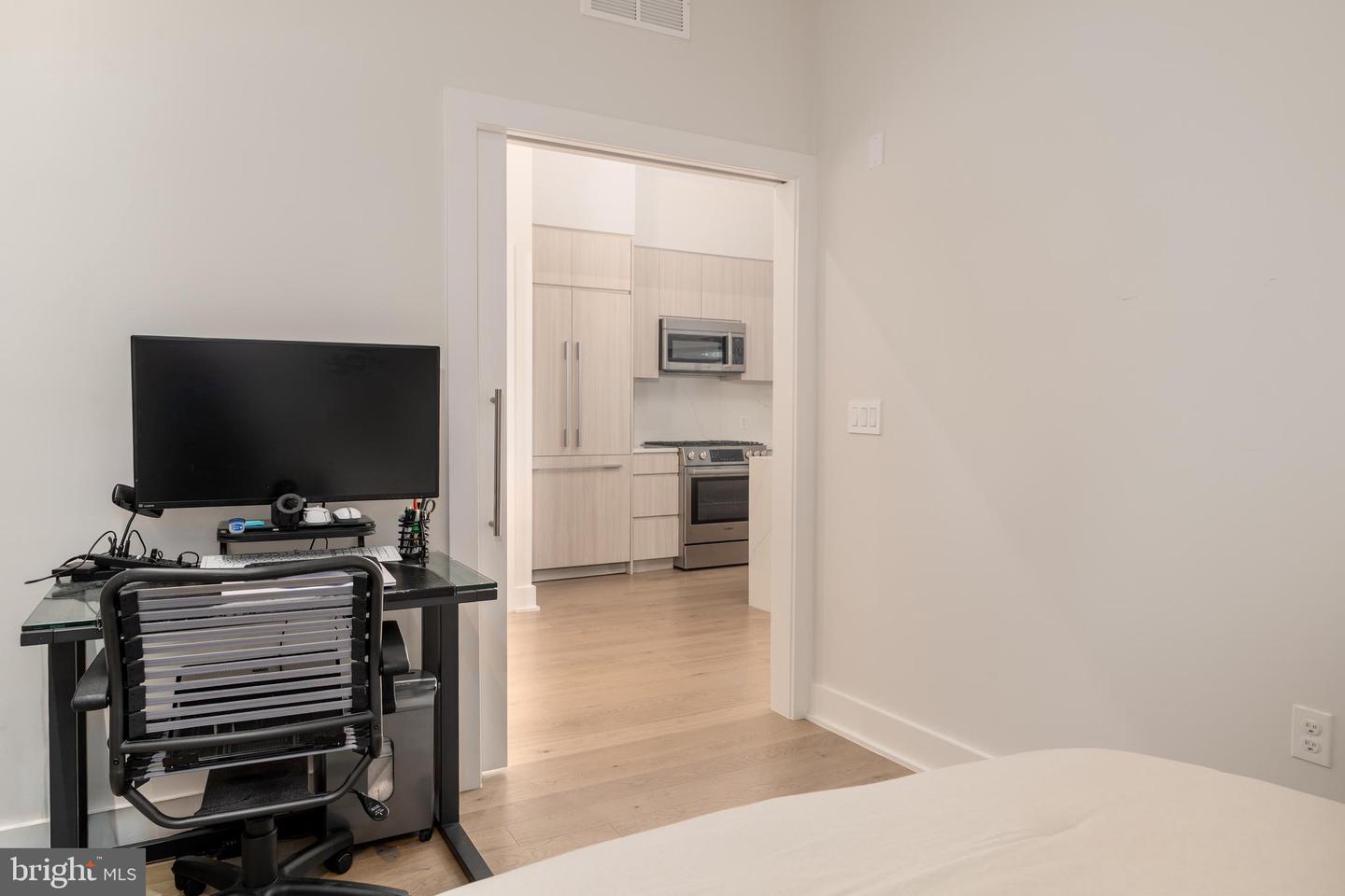 737 SWANN AVE #607, ALEXANDRIA, Virginia 22301, 1 Bedroom Bedrooms, ,2 BathroomsBathrooms,Residential,For sale,737 SWANN AVE #607,VAAX2054576 MLS # VAAX2054576