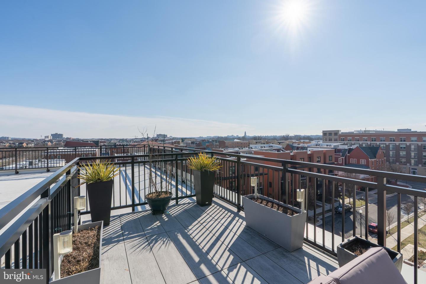 737 SWANN AVE #607, ALEXANDRIA, Virginia 22301, 1 Bedroom Bedrooms, ,2 BathroomsBathrooms,Residential,For sale,737 SWANN AVE #607,VAAX2054576 MLS # VAAX2054576