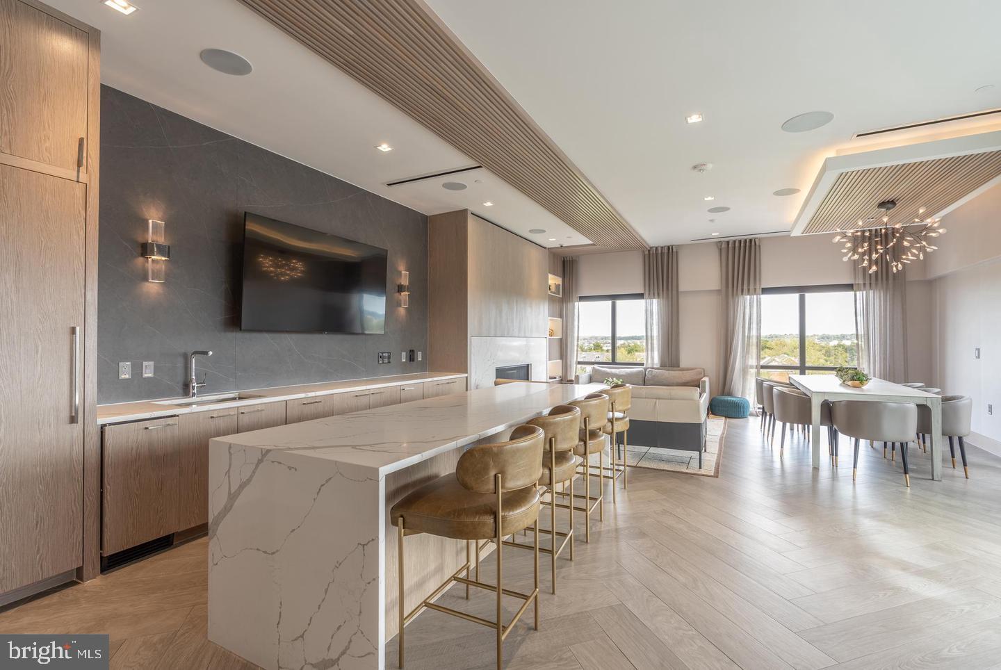 737 SWANN AVE #607, ALEXANDRIA, Virginia 22301, 1 Bedroom Bedrooms, ,2 BathroomsBathrooms,Residential,For sale,737 SWANN AVE #607,VAAX2054576 MLS # VAAX2054576