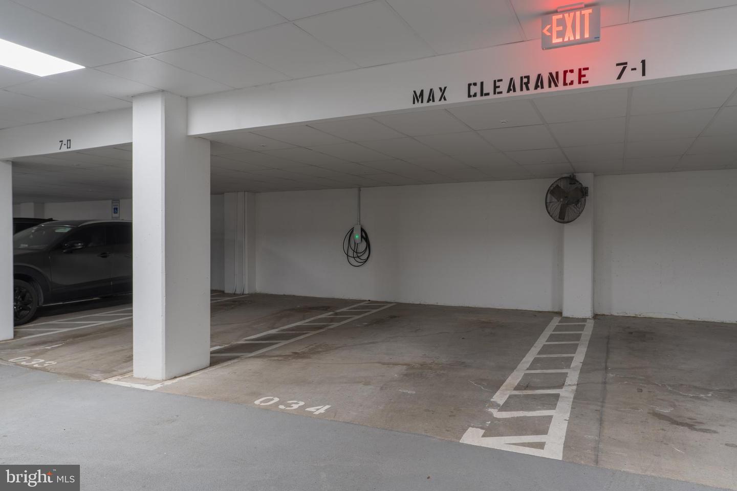 737 SWANN AVE #607, ALEXANDRIA, Virginia 22301, 1 Bedroom Bedrooms, ,2 BathroomsBathrooms,Residential,For sale,737 SWANN AVE #607,VAAX2054576 MLS # VAAX2054576