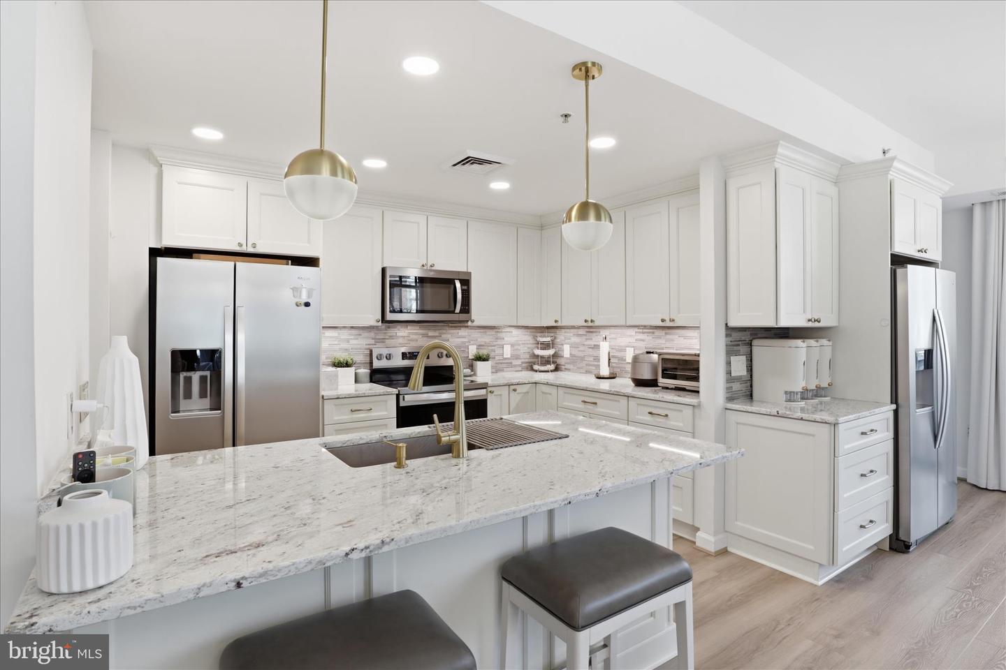 1000 N RANDOLPH ST #209, ARLINGTON, Virginia 22201, 3 Bedrooms Bedrooms, ,2 BathroomsBathrooms,Residential,For sale,1000 N RANDOLPH ST #209,VAAR2069410 MLS # VAAR2069410