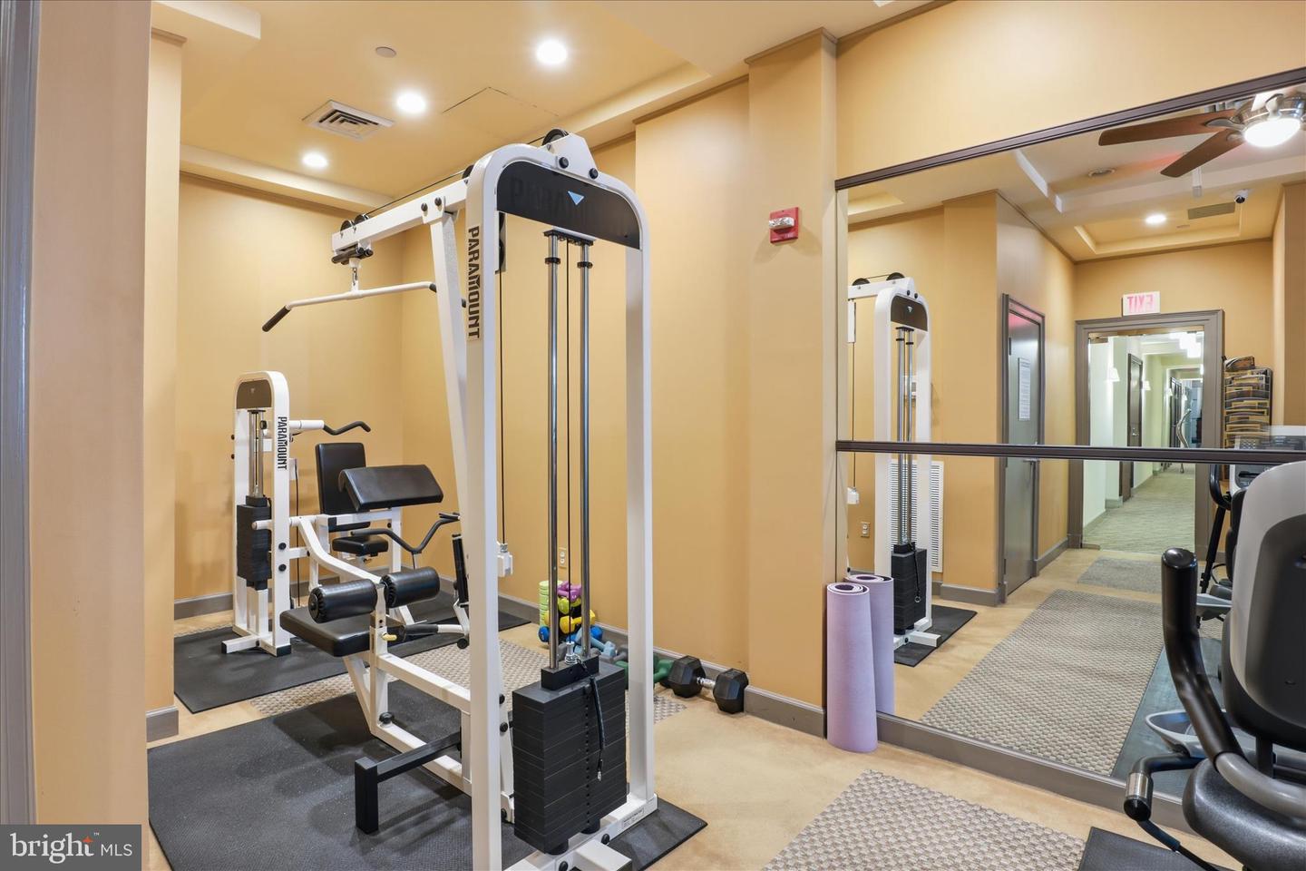 1000 N RANDOLPH ST #209, ARLINGTON, Virginia 22201, 3 Bedrooms Bedrooms, ,2 BathroomsBathrooms,Residential,For sale,1000 N RANDOLPH ST #209,VAAR2069410 MLS # VAAR2069410