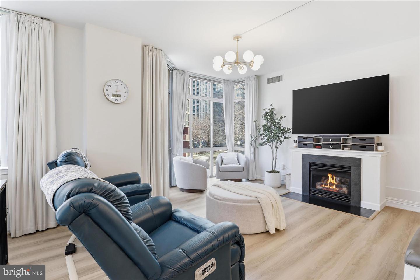 1000 N RANDOLPH ST #209, ARLINGTON, Virginia 22201, 3 Bedrooms Bedrooms, ,2 BathroomsBathrooms,Residential,For sale,1000 N RANDOLPH ST #209,VAAR2069410 MLS # VAAR2069410