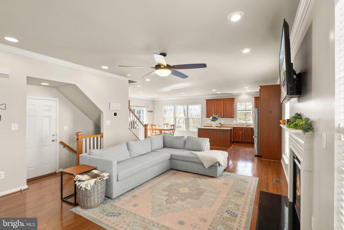 8886 SCREECH OWL CT, GAINESVILLE, Virginia 20155, 4 Bedrooms Bedrooms, 8 Rooms Rooms,3 BathroomsBathrooms,Residential,For sale,8886 SCREECH OWL CT,VAPW2113438 MLS # VAPW2113438