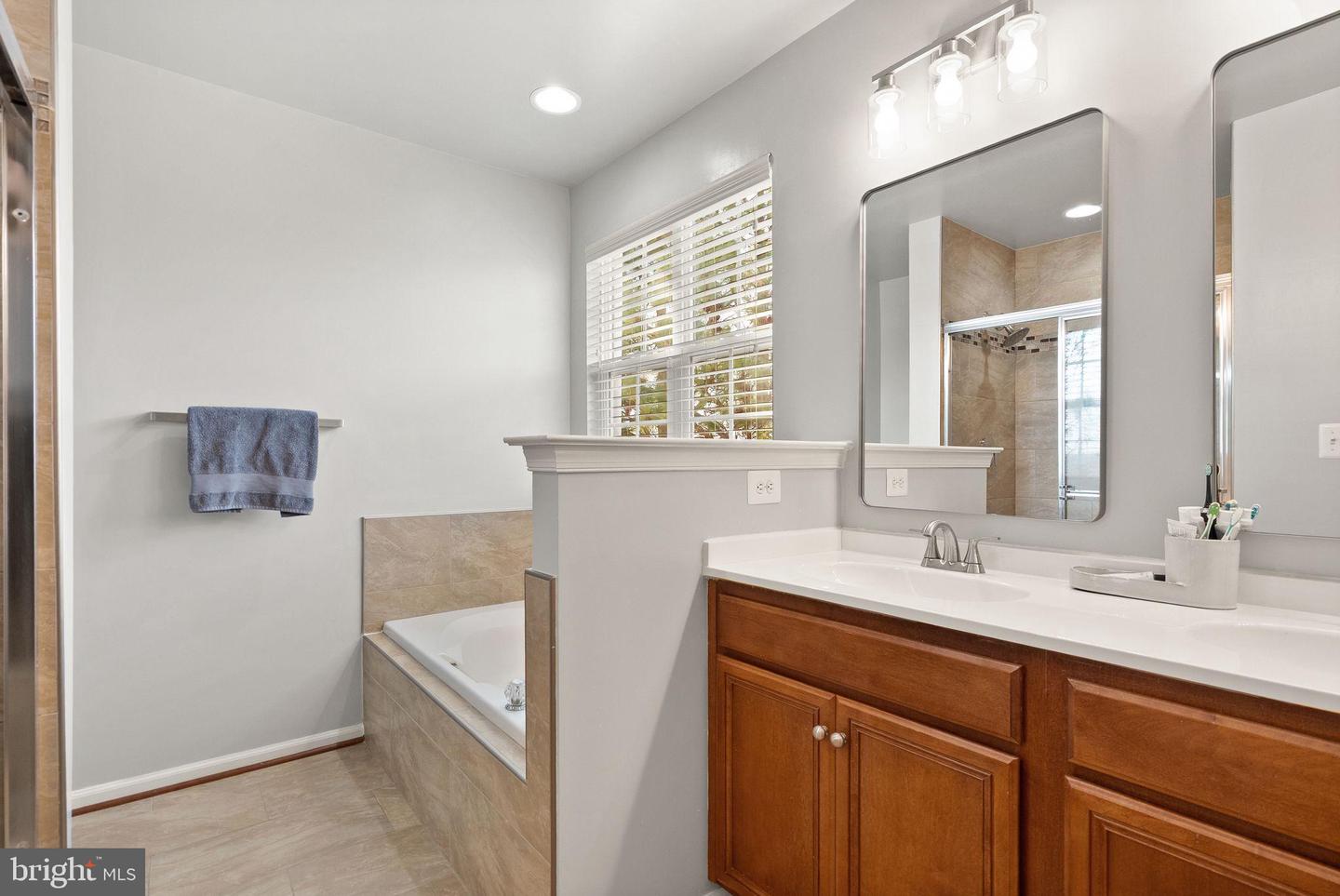 8886 SCREECH OWL CT, GAINESVILLE, Virginia 20155, 4 Bedrooms Bedrooms, 8 Rooms Rooms,3 BathroomsBathrooms,Residential,For sale,8886 SCREECH OWL CT,VAPW2113438 MLS # VAPW2113438