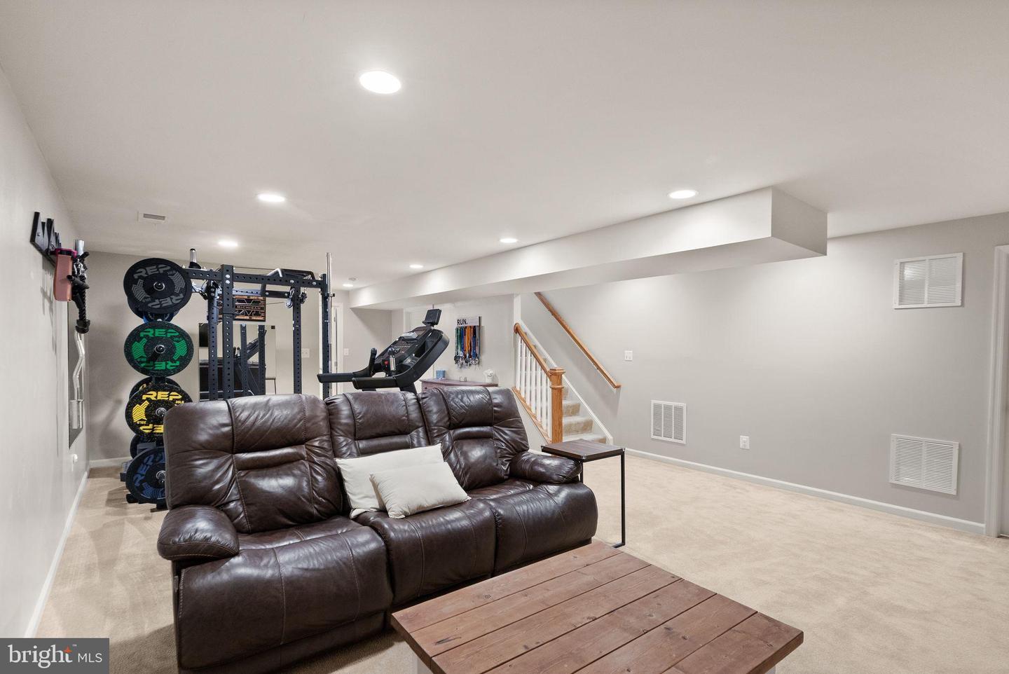 8886 SCREECH OWL CT, GAINESVILLE, Virginia 20155, 4 Bedrooms Bedrooms, 8 Rooms Rooms,3 BathroomsBathrooms,Residential,For sale,8886 SCREECH OWL CT,VAPW2113438 MLS # VAPW2113438