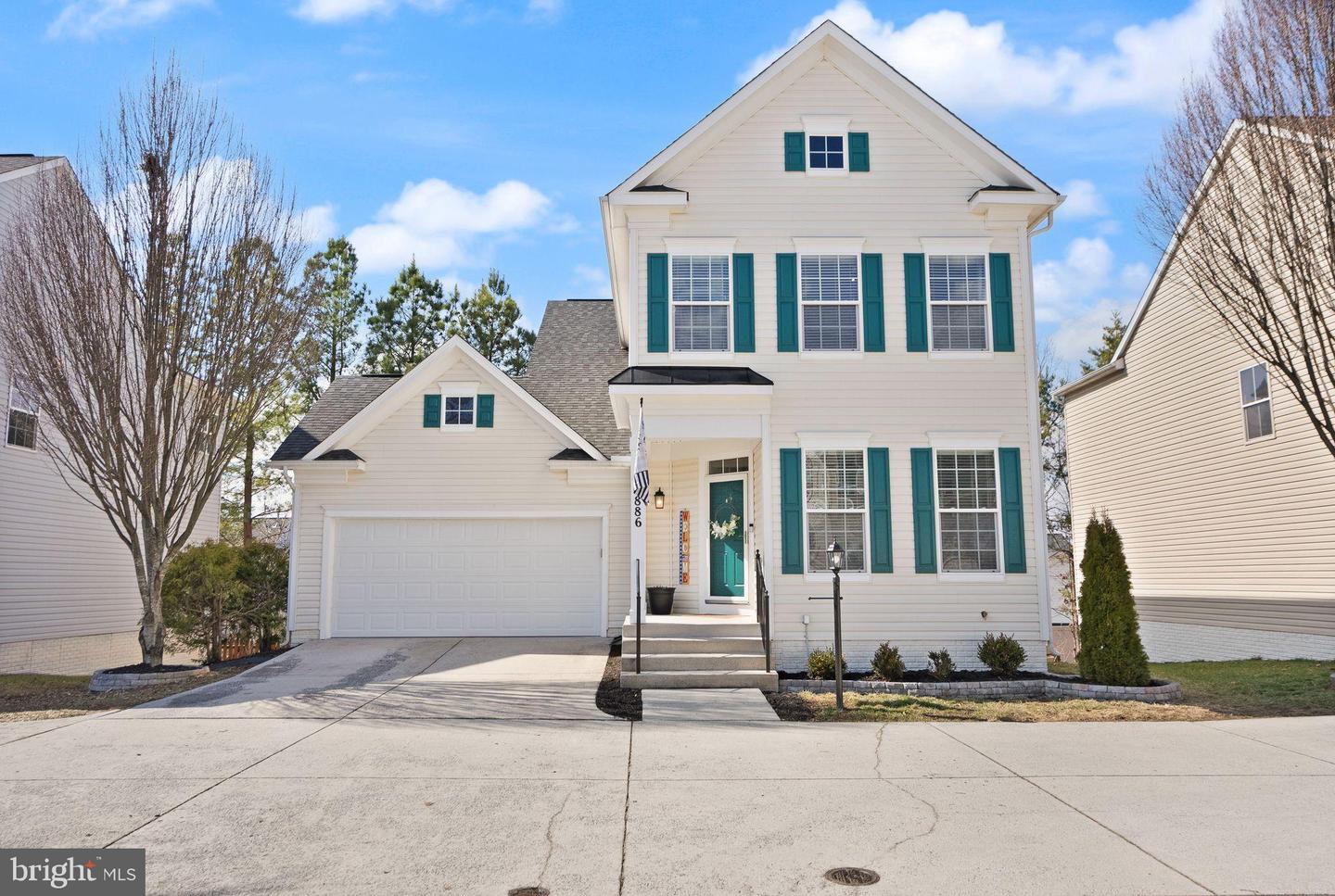 8886 SCREECH OWL CT, GAINESVILLE, Virginia 20155, 4 Bedrooms Bedrooms, 8 Rooms Rooms,3 BathroomsBathrooms,Residential,For sale,8886 SCREECH OWL CT,VAPW2113438 MLS # VAPW2113438