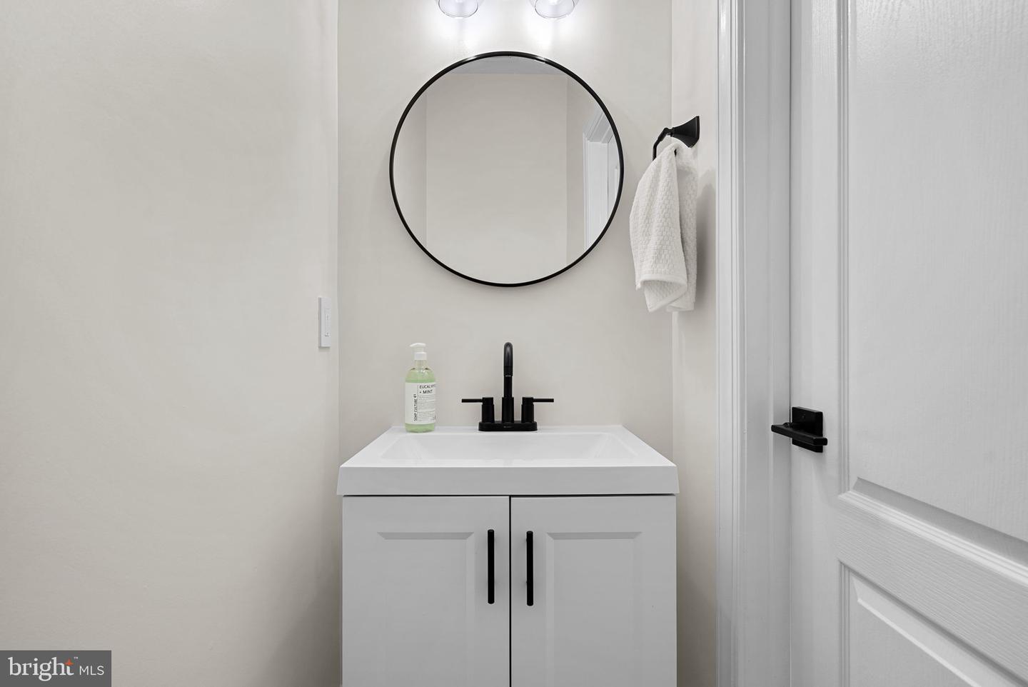 20500 TAPPAHANNOCK PL, STERLING, Virginia 20165, 4 Bedrooms Bedrooms, ,4 BathroomsBathrooms,Residential,For sale,20500 TAPPAHANNOCK PL,VALO2116912 MLS # VALO2116912