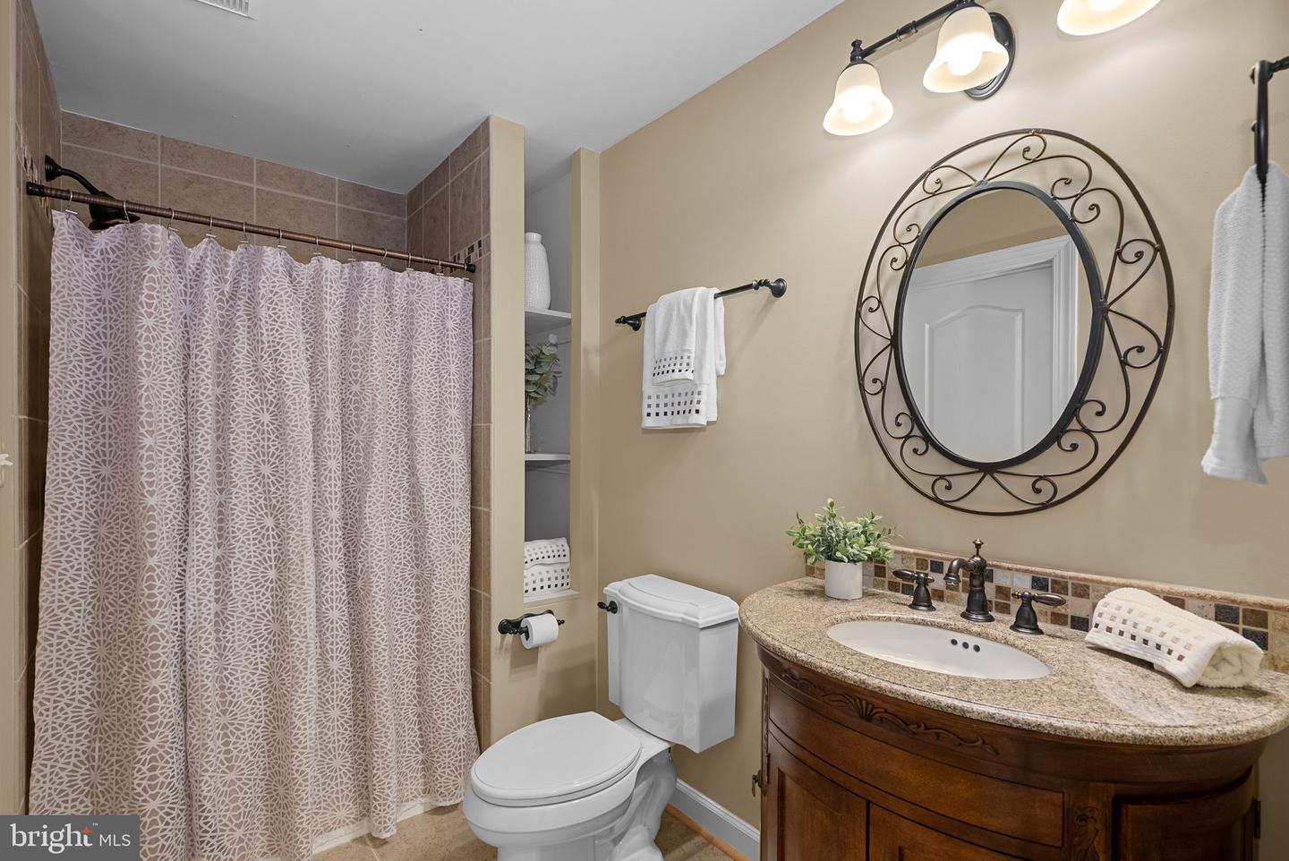 20500 TAPPAHANNOCK PL, STERLING, Virginia 20165, 4 Bedrooms Bedrooms, ,4 BathroomsBathrooms,Residential,For sale,20500 TAPPAHANNOCK PL,VALO2116912 MLS # VALO2116912