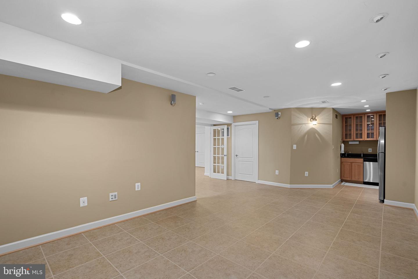 20500 TAPPAHANNOCK PL, STERLING, Virginia 20165, 4 Bedrooms Bedrooms, ,4 BathroomsBathrooms,Residential,For sale,20500 TAPPAHANNOCK PL,VALO2116912 MLS # VALO2116912