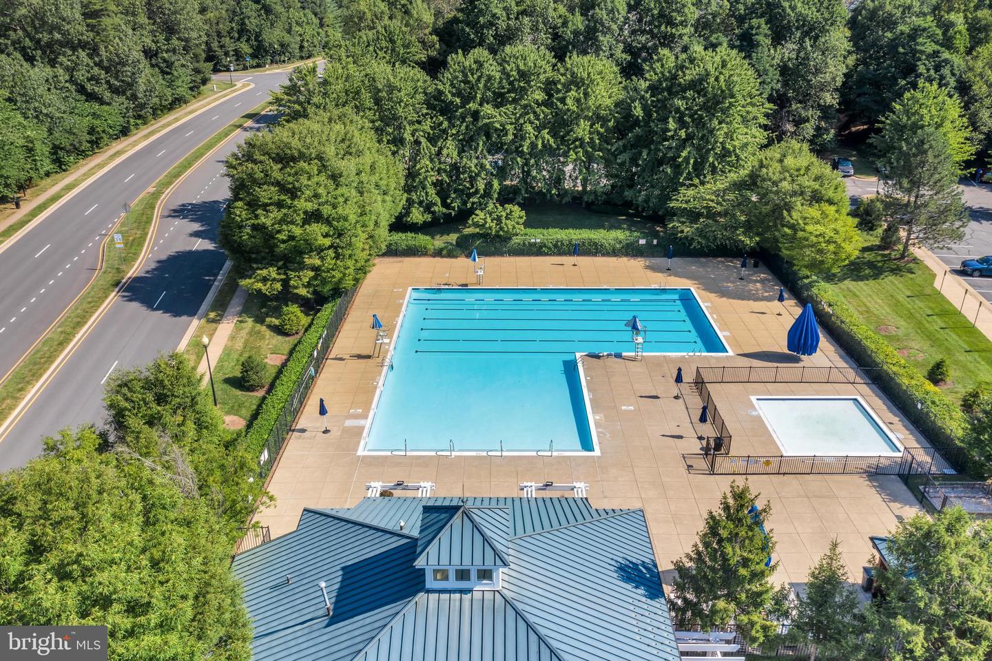 20500 TAPPAHANNOCK PL, STERLING, Virginia 20165, 4 Bedrooms Bedrooms, ,4 BathroomsBathrooms,Residential,For sale,20500 TAPPAHANNOCK PL,VALO2116912 MLS # VALO2116912